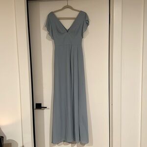 Unworn and unaltered David’s bridals dusty blue bridesmaid dress size 2